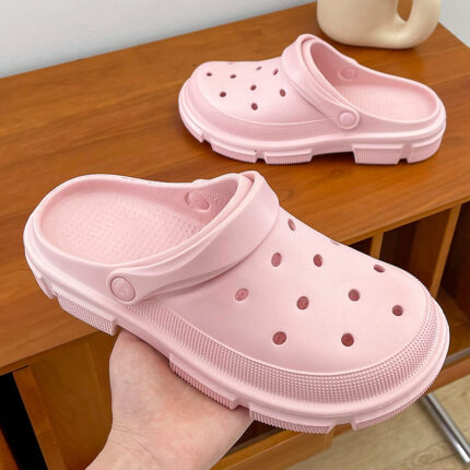 Levant Fashion Outdoor Summer Women Men Sandals Beach Slippers Garden Clogs Shoes
